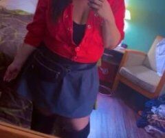1⃣0⃣0⃣💲 Half-Hour SPECIALS🥇 PLEASENTLY PLUMP RUMP ✅ MY REVIEWS✅ 💵⭐👑👑⭐LET ME TREAT YOU LIKE ROYALITY⭐👑👑⭐➡ ⭐ ((PARTY friendly) (AA) friendly) - Image 3