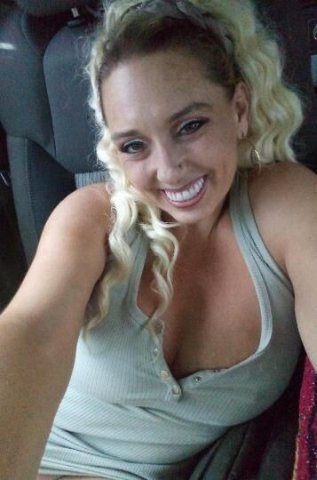 Hottest Blonde Bombshell in Town - 1