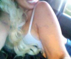 Hottest Blonde Bombshell in Town - Image 2