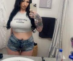 🩷ONLY HERE FOR A FEW DAYS!🩷 ask for my menu baby! 😚 - Image 4