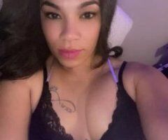 Little Rock escorts - Im Available! Come through tonight for Qv Special!!