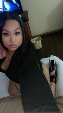 TIGHT WET LATINA PUSSY 🌟 - 1