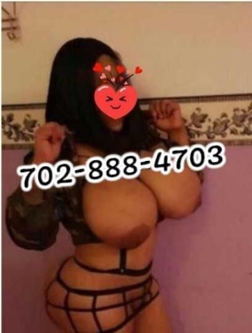 SEXXY CARMEN - FOXXY/ BUSTY GODDESS 38"EE PlAYMATE ARE YOU MAN ENOUGH - 1