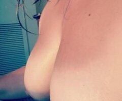 Sarasota/Bradenton escorts - Pull my panties to the side.....