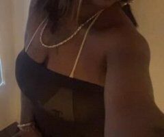 !SPECIAL i come to you Toe Curling Tongue action Sensual massaging hands Sweet sexy voice Soft Wet Sweetness COME GET HOOKED - Image 1