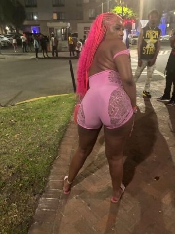 BIG BOOTY $130QV $150HHR OUTCALLS - 1
