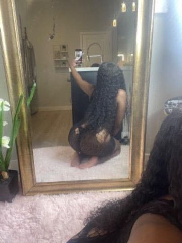 🩷NAOMI BANXXX🩷 - 1