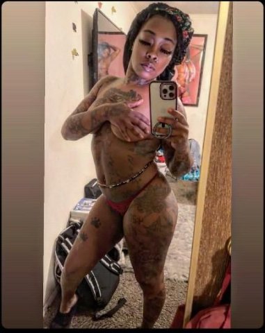 ASS PHAT 🍑PUSSY WETT 💦 BABY GIVE ME THAT 🍆 - 1