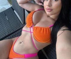 cute latina girl available I wait for your delicious message🥰🥰🤤 - Image 2