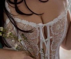 Big Titties,fat pussy,fat ass,All Natural,blue green eyes 💙💚 - Image 6