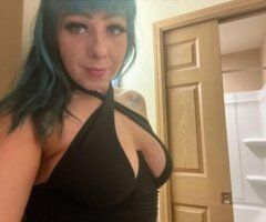 North Bay escorts - RICKI AND SKYLA HOSTING IN PETALUMA!! BOOKING DOUBLES AND ONE ON ONE!!!!