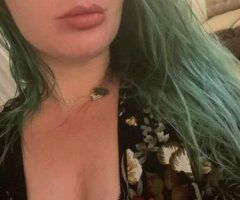 leaving tonight cum play with me - Image 4