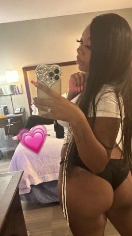 Outcall Now available🍒 - 1