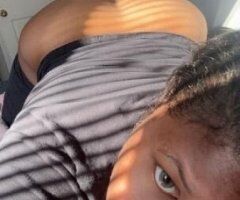 Wet and Gushy - Image 2