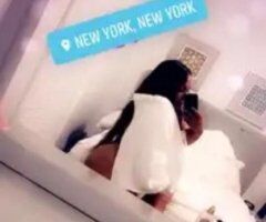 ✨Your Best Kept Secret😍🤭 UPscale beauty! REAL - Image 2
