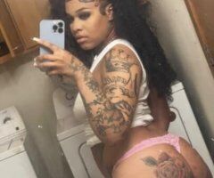 Milwaukee escorts - asiaa baee