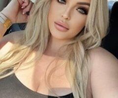 HOTTTT Girl Next Door !!!🩷🩷🩷🩵🩵 - Image 2