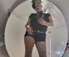 "Soccer mom with curves "🌹🌹 - Image 3