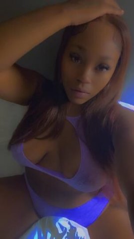 🍯🍫 COME TREAT YOURSELF TO A BITE OF THIS SWEETNESS🍫🍯 - 1