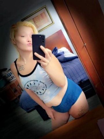 Independent Discreet Provider and artist - 1