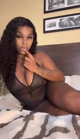 NEW IN TOWN💕Let me make you cum😍🫦💦All the way from Houston TX🤘🏾🤪here for a good time not a long time. Catch me while you can.🤪🫦💦 - 1