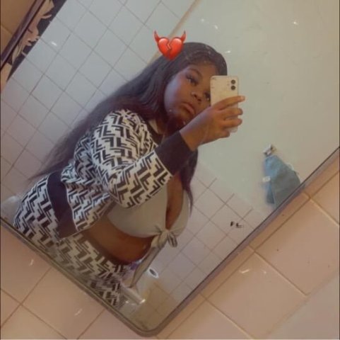 JUCIY KAYY ONLY HEAD NO OUTCALLS - 1