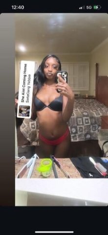 Pretty & Petite 💫 Here to bring fantasies to real life 😍 100% REAL pics Verification REQUIRED - 1