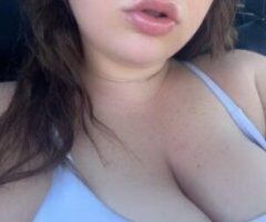 Hollywoods Favorite Siren Is Back😘😘 80 Special ❤️❤️ - Image 2
