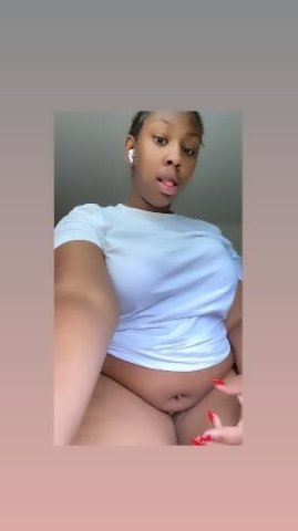 Miss big buttt - 1