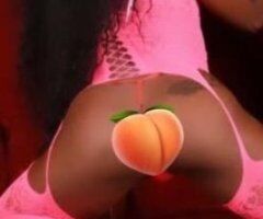 Sexy latina - Image 2