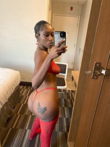FINE ASS CHOCOLATE 👅🫦❤😍💦 - 1