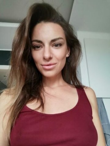 INCALLS AVAILABLE ALL DAY! - 1