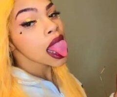 Sweet P🍯ssy Prissy FIRST DAY In Town , Let’s Hang out 🤩🥰💦 - Image 4