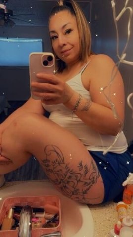 Big Booty Sexy Latina - 1
