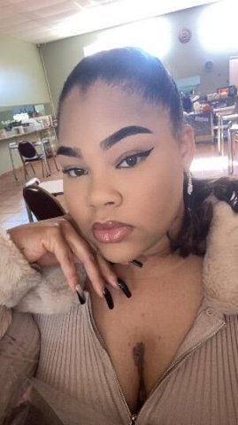 ICE CREAM🍦DELIGHT is back with some CREAMY PUSSY😝💦 DID YOU MISS ME - 1