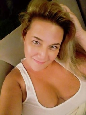 Freaky Wild Cougar - 1