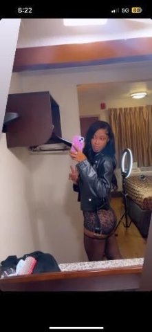 💕NEW GIRL IN TOWN✨ASK ABOUT MY ONLYFANS✨Upscale ƤℓαуMαтe Mind Blowing Goddess🍭🏆 - 1