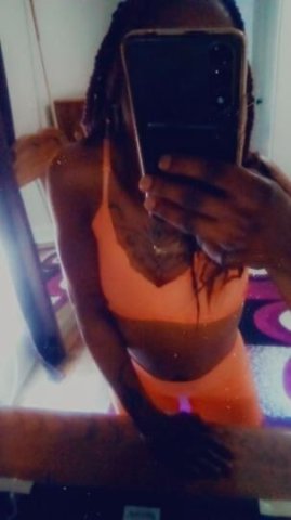 INCALL AVAILABLE IcYE ICYE is back outcall cardates trucker friendly - 1