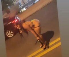 She soo thick 😍😘🍫 - Image 5