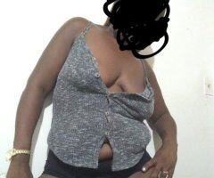 Albany escorts - Xmas Special Head, pussy & all 3 holes in all - 29