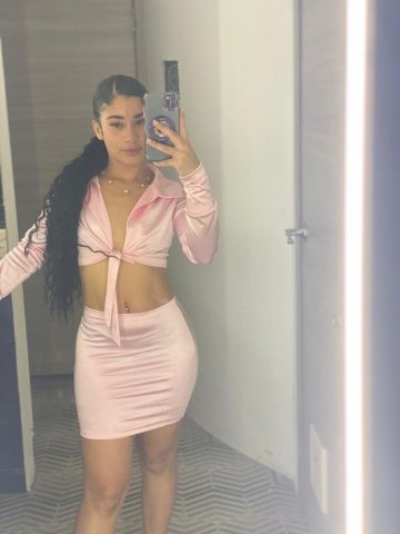 sexy hot and honey latina - 22 - 1