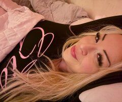 laceylyn - 31 - Image 11