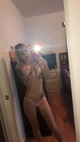 🔥Sweet Sexy Queen Girl✅ Available for Incall 📞 Outcall 🚗 Car fun 💦 24 - 24 - 1