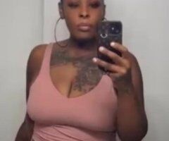 Lincoln escorts - 🤶Santas favorite Vixen🤶 - 26