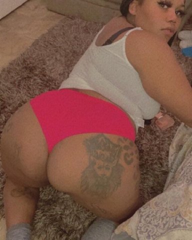 🔥Come experience a Ebony Queen tight Wet creamer and Squirter fat Ass🌟 Available 24/7 - 33 - 1