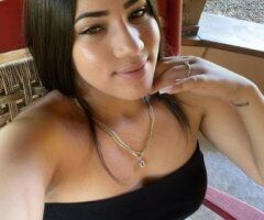 lovely smile and luscious body to satisfy every one of your desires Offer - 20 - Image 2