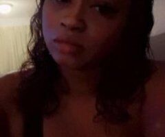 Your Favorite Girl - 26 - Image 3