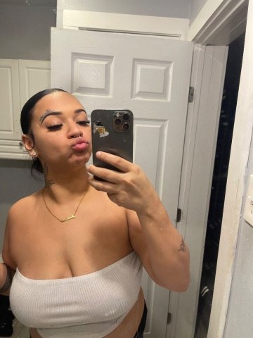♀💖🥰😛IN TOWN JUST FOR TONIGHT LET ME SOME SEE YOU WHILE IM HERE🌊 ACTIVE💃🏼 ND ATTRACTIVE WHY SETTLE FOR LESS WHEN YOU CAN HAVE THE BEST🌺✨🌊🍬 - 24 - 1