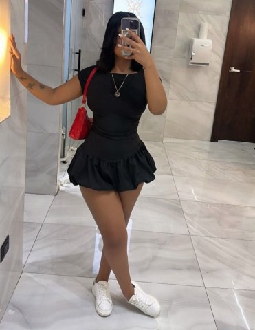 Hello, your secrets with me will be very discreet. The best service you will get. - 18 - 1