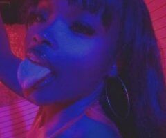Available Now⬇ Read Bio Completely before booking ⬇ - 21 - Image 2